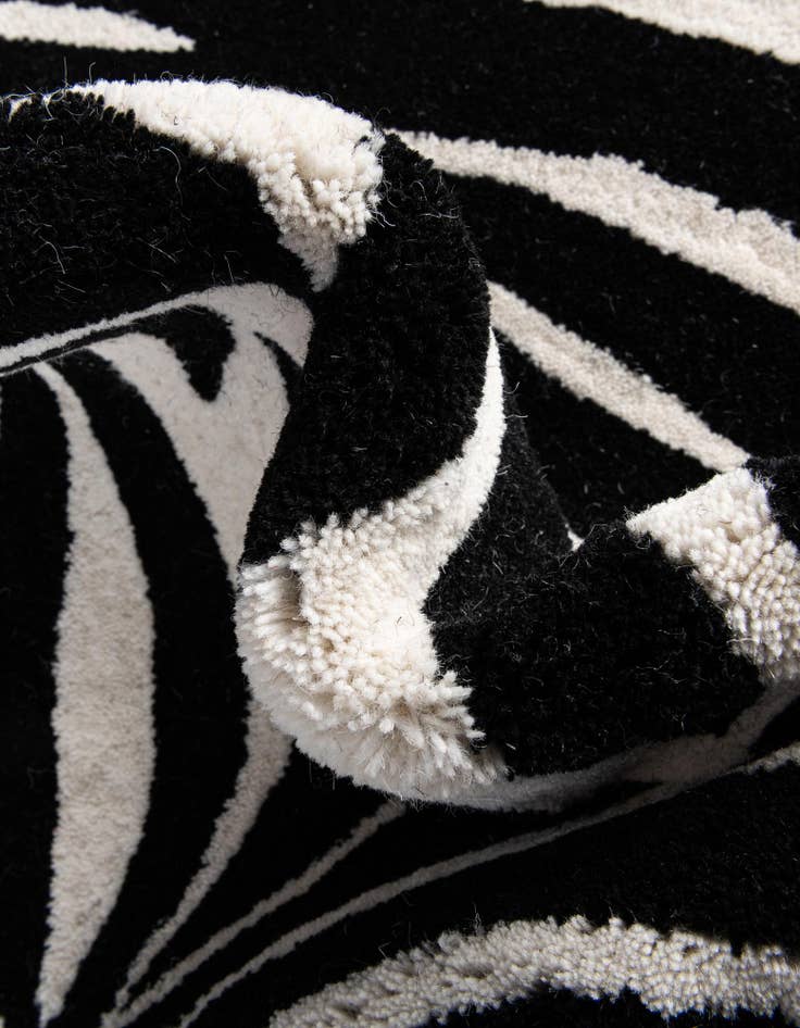 Detail image of  4' 1 x 6' 1 Playtime Kids Wool Freeform Rug