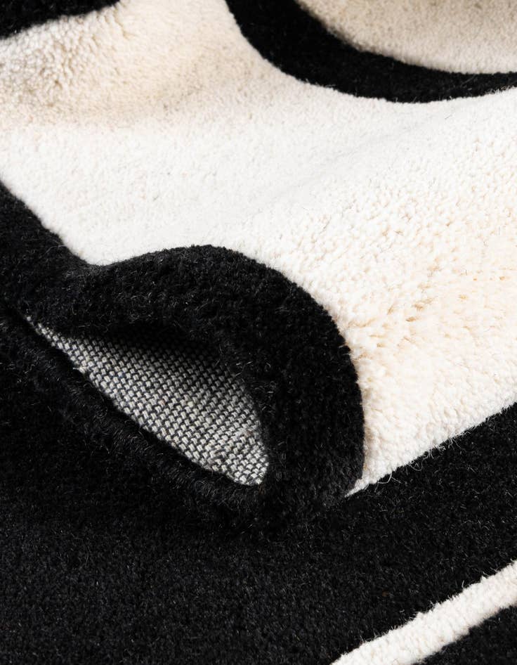 Detail image of  6' 1 x 6' 1 Playtime Kids Wool Freeform Rug