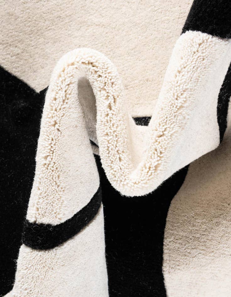 Detail image of  6' 1 x 6' 1 Playtime Kids Wool Freeform Rug