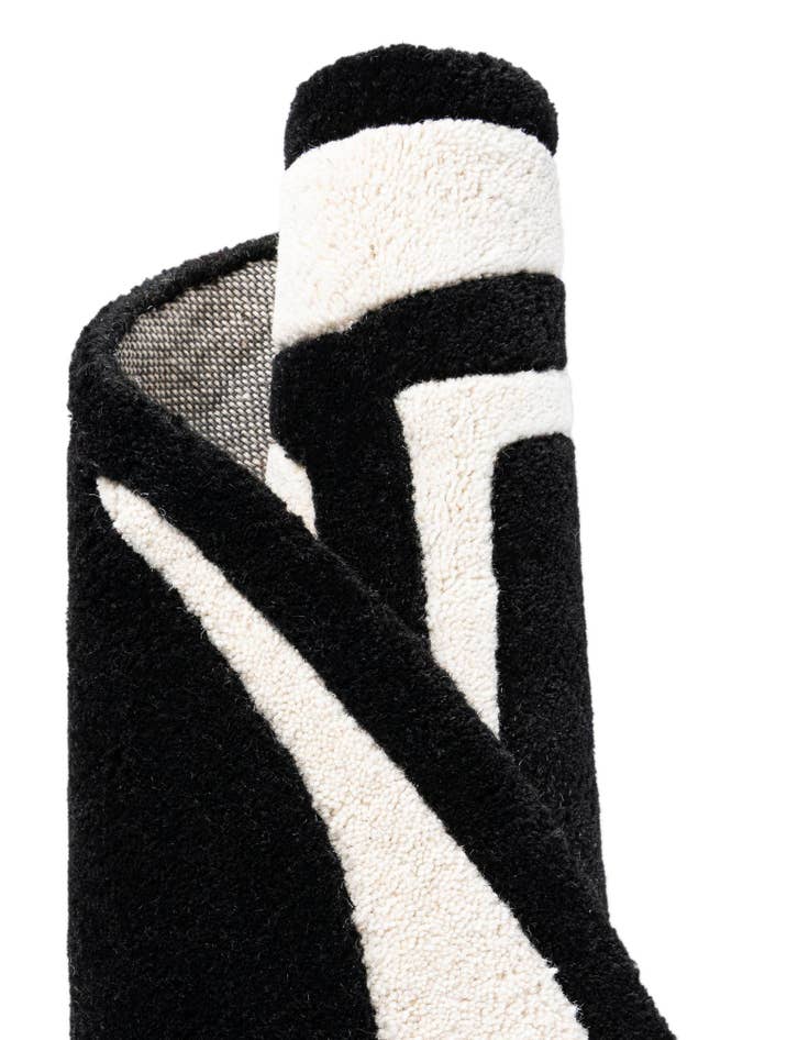 Detail image of  6' 1 x 6' 1 Playtime Kids Wool Freeform Rug