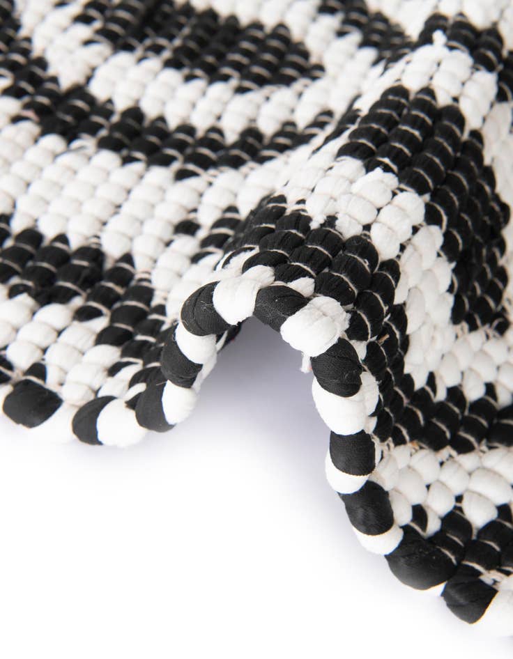 Detail image of  2' 2 x 3' 7  Hand Woven Chindi Jute Hearth Rug