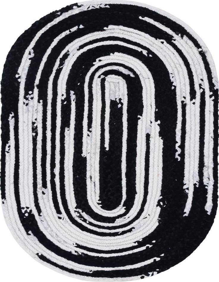 Detail image of  3' 3 x 5' 1  Hand Braided Chindi Oval Rug