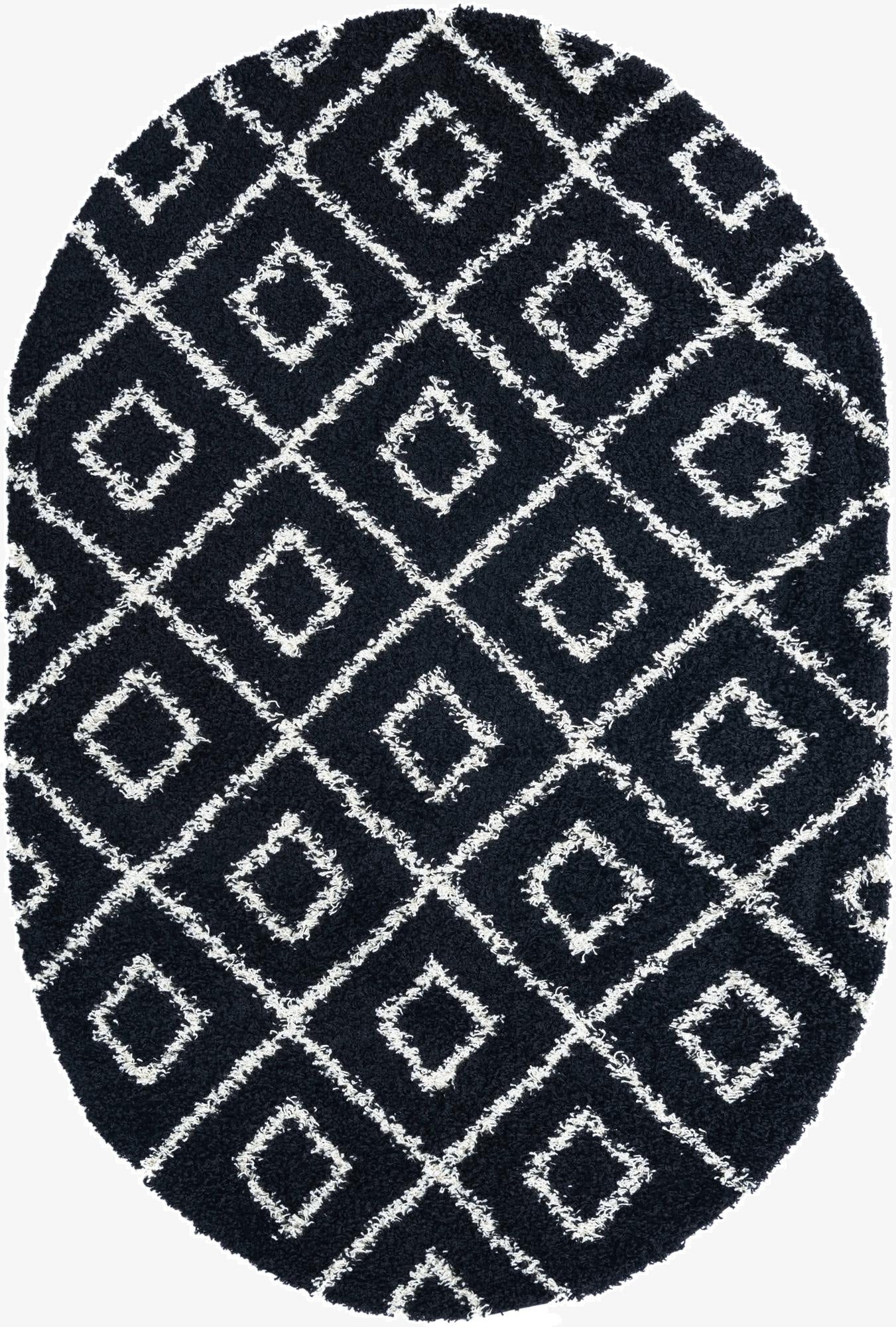  5' 3 x 8' Lattice Shag Oval Rug