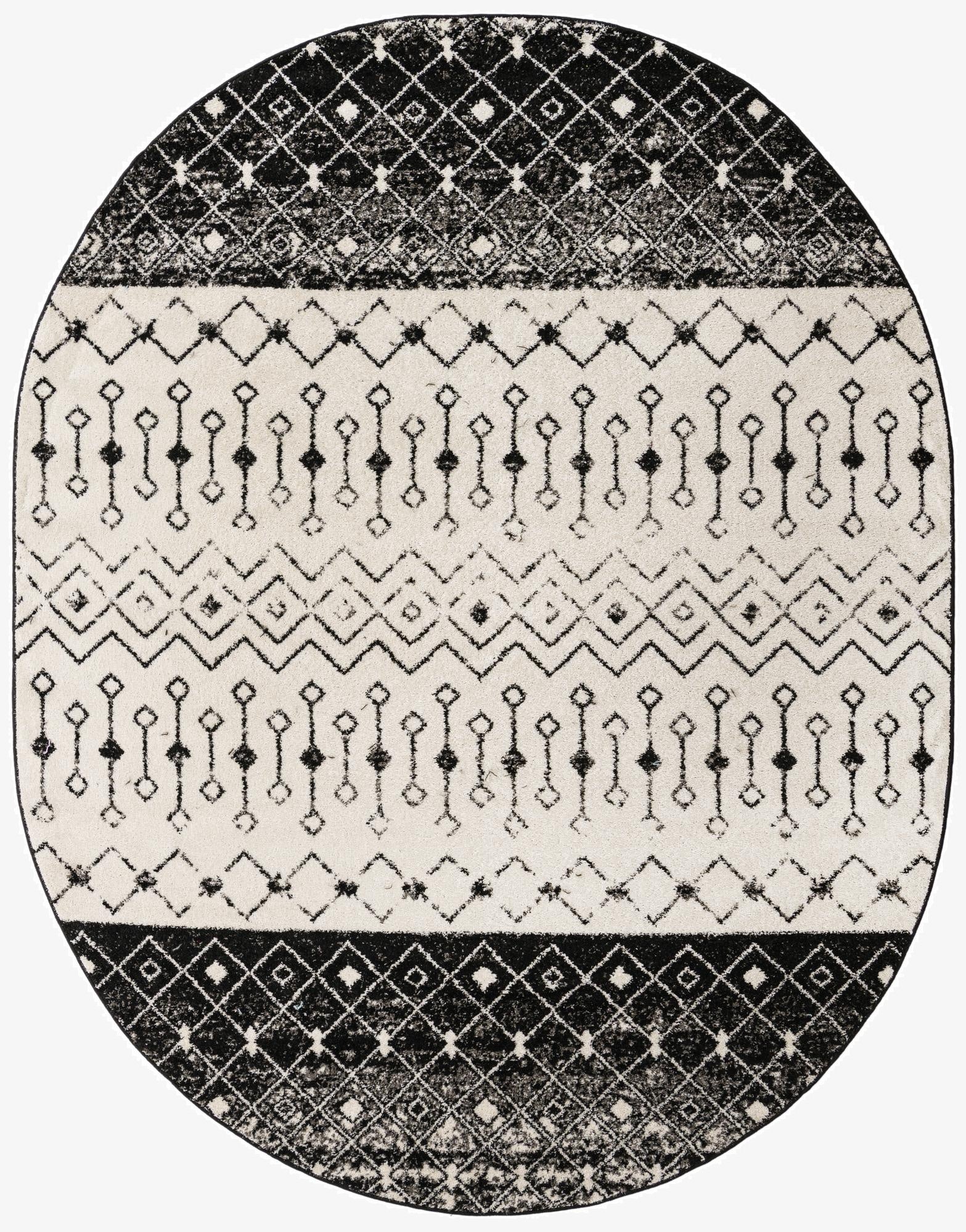  7' 10 x 10' Moroccan Trellis Oval Rug