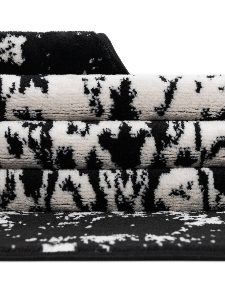 Detail image of  3' x 5' 3 Oregon Oval Rug