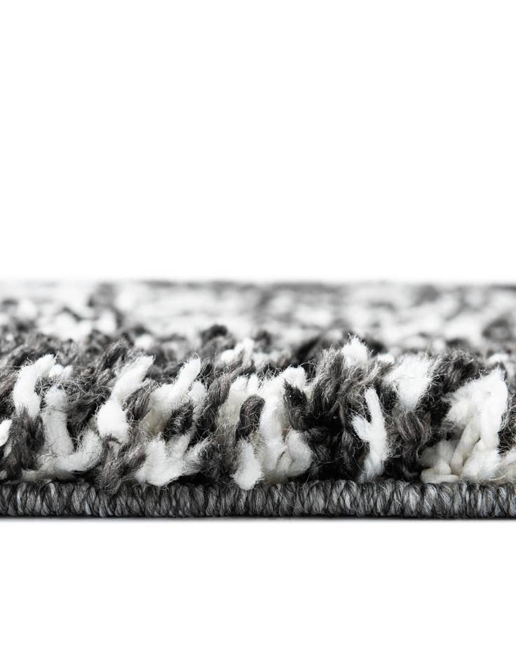 Detail image of  5' 3 x 8' Serenity Shag Oval Rug