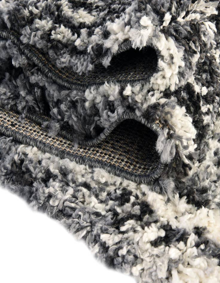 Detail image of  7' 10 x 10' Athena Shag Rug