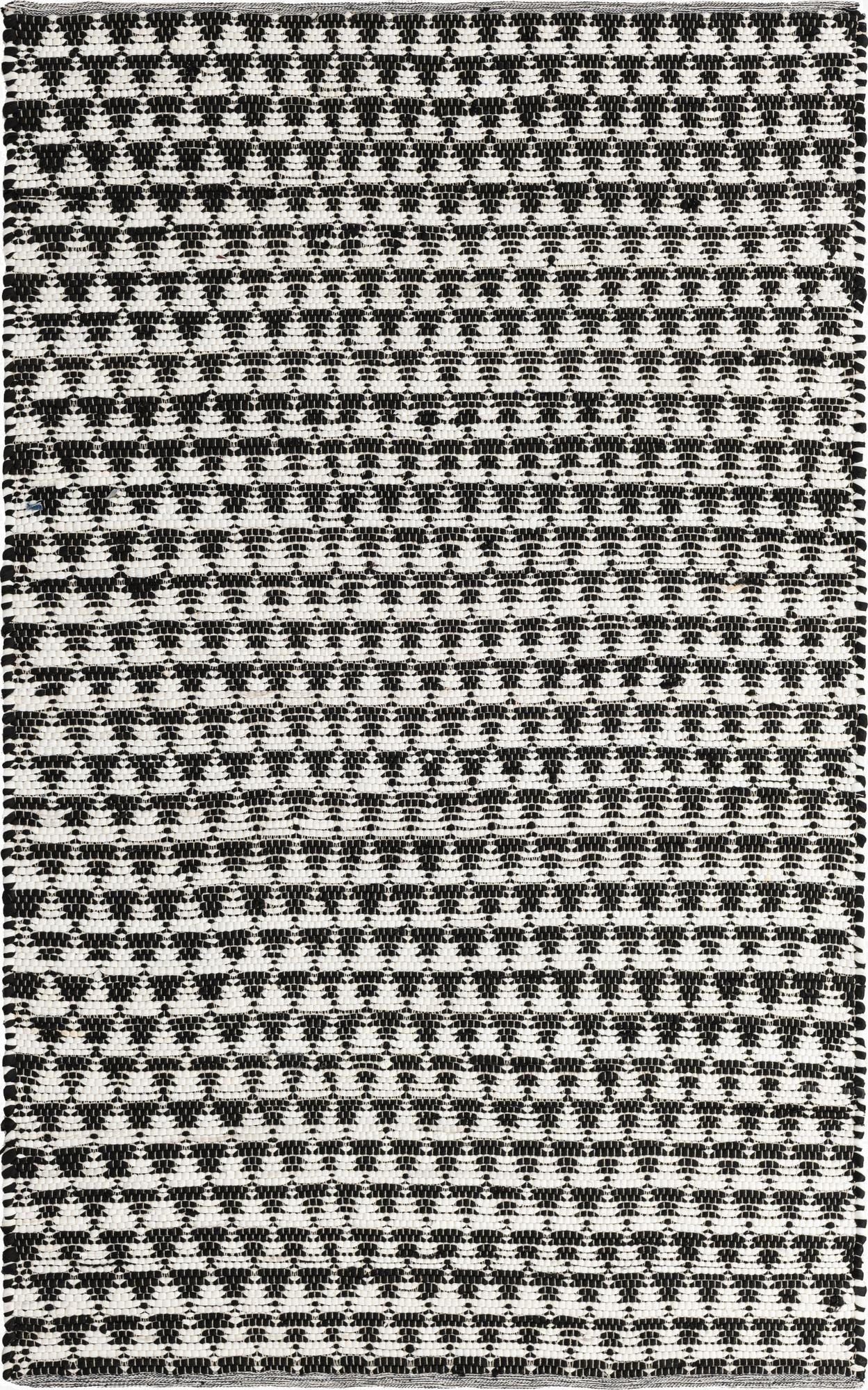  5' 1 x 8'  Hand Woven Chindi Jute Rug