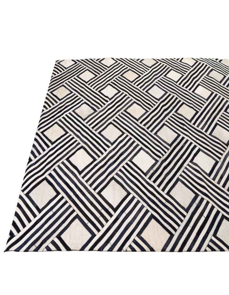 Detail image of  7' 11 x 9' 10 Cowhide - Patchwork Rug