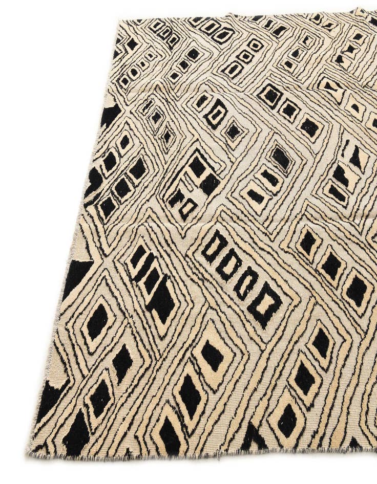 Detail image of  7' 9 x 10' 2  Hand Knotted Darya Wool Rug