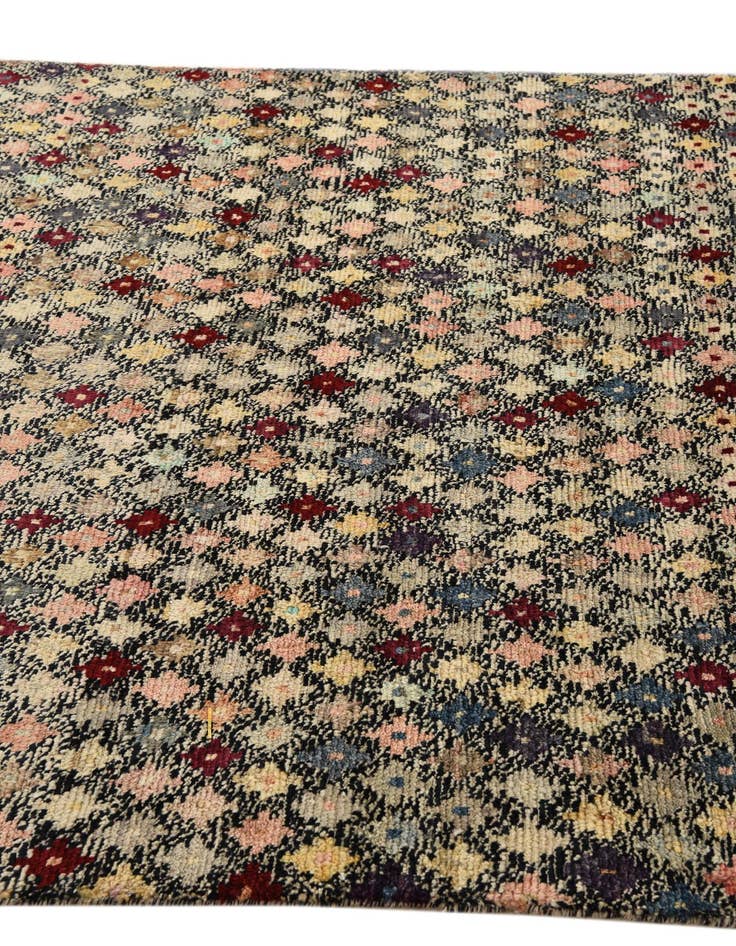 Detail image of  5' 3 x 8'  Hand Knotted Darya Wool Rug