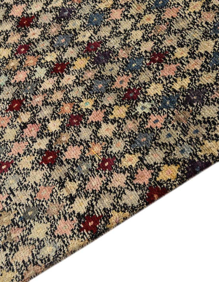 Detail image of  5' 3 x 8'  Hand Knotted Darya Wool Rug