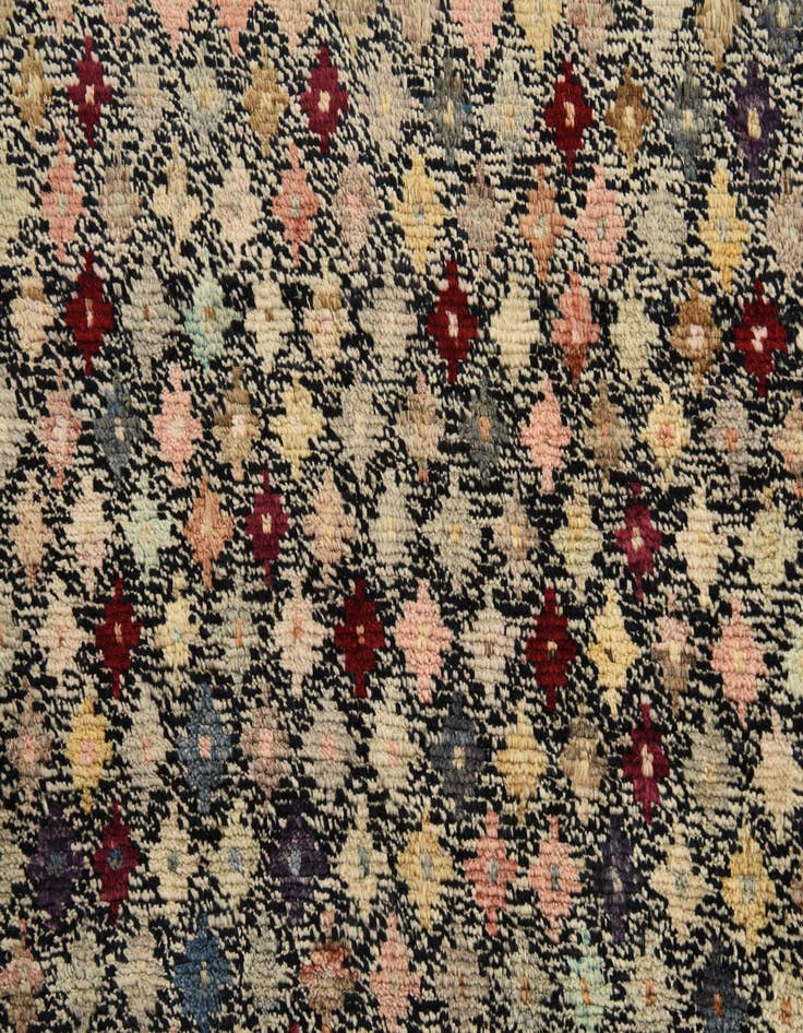 Detail image of  5' 3 x 8'  Hand Knotted Darya Wool Rug