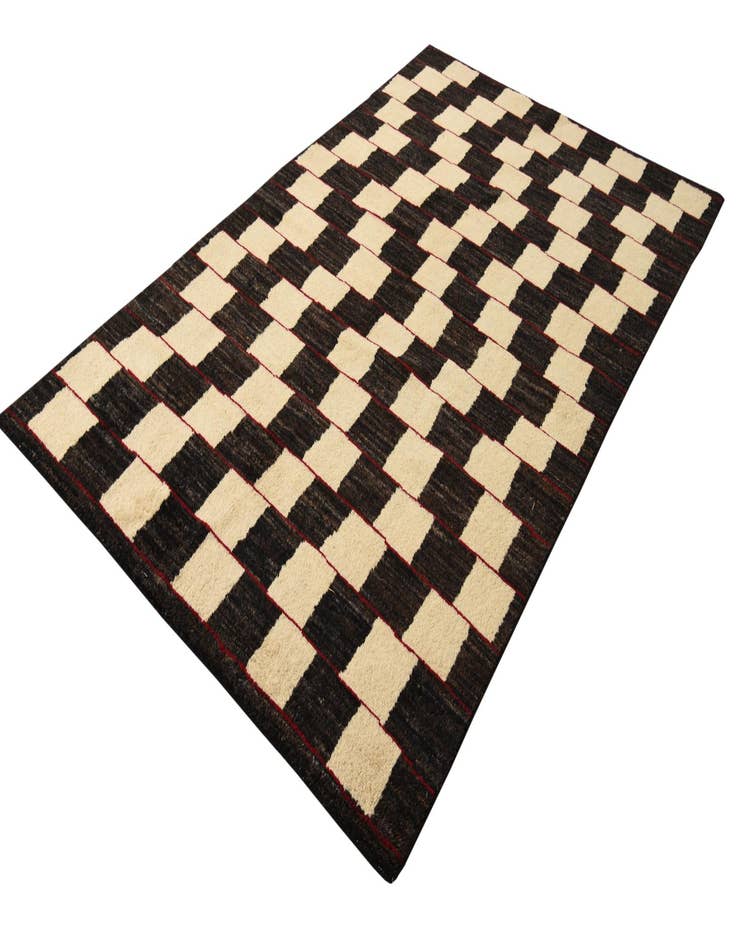 Detail image of  5' x 8' 2  Hand Knotted Darya Wool Rug