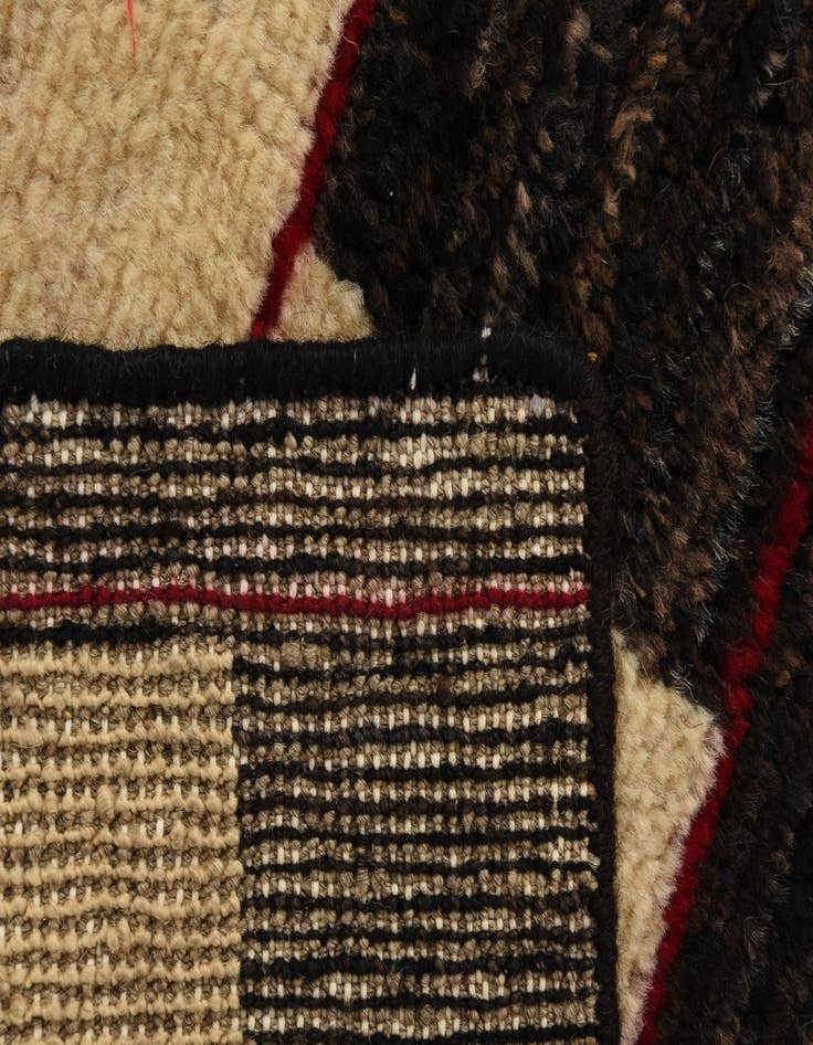 Detail image of  5' x 8' 2  Hand Knotted Darya Wool Rug