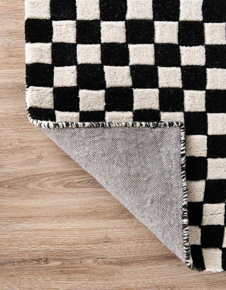Detail image of  7' 10 x 10' Hand Tufted Wool Rug