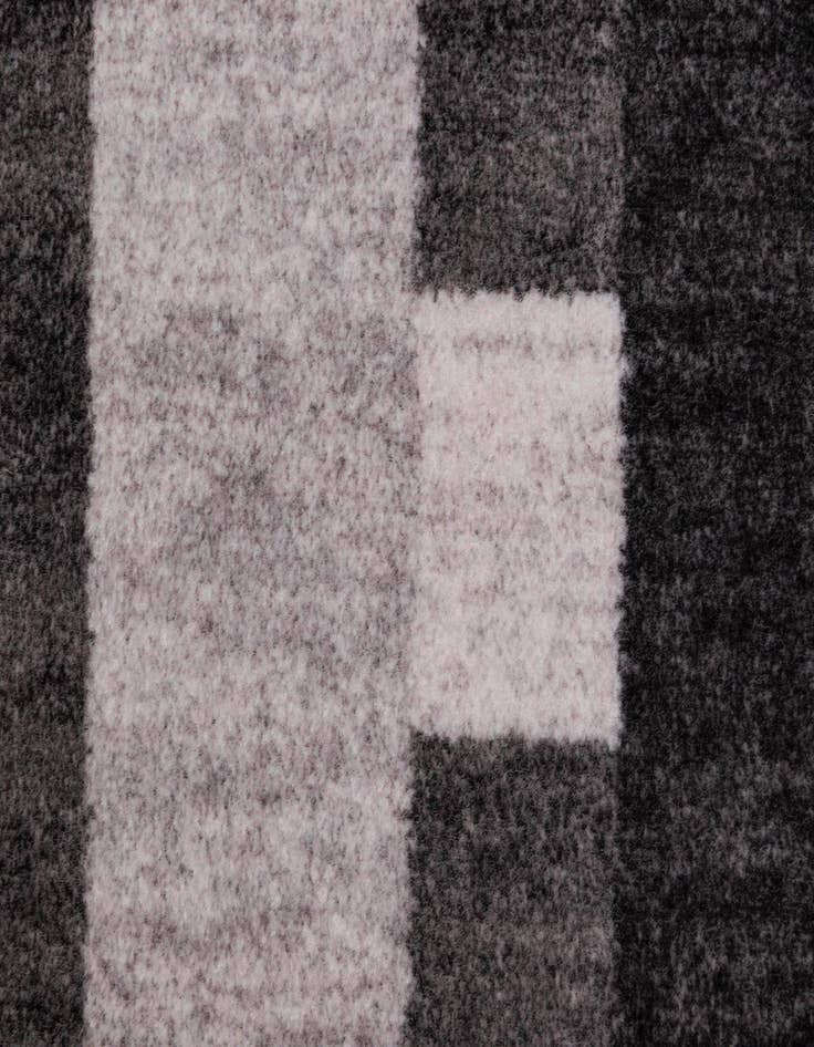 Detail image of  4' 3 x 6' 3 Harvest Washable Rug