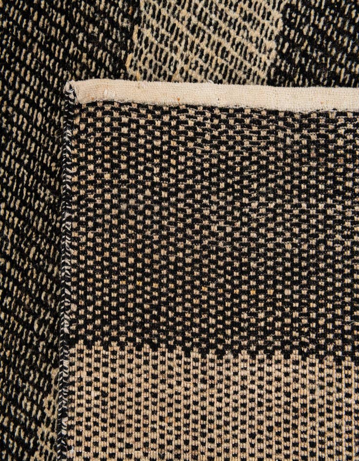 Detail image of  4' 7 x 6' 8  Hand Knotted Kashkuli Gabbeh Rug