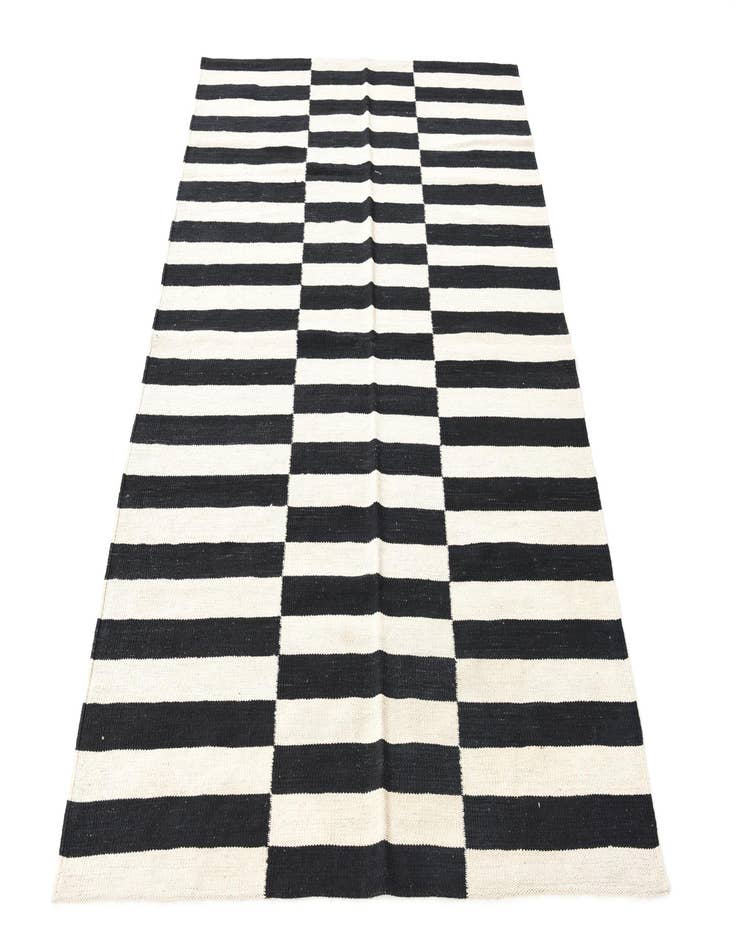 Detail image of  4' 2 x 5' 10  Hand Woven Kilim Modern Wool Rug