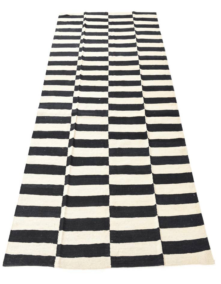 Detail image of  5' 7 x 7' 10  Hand Woven Kilim Modern Wool Rug