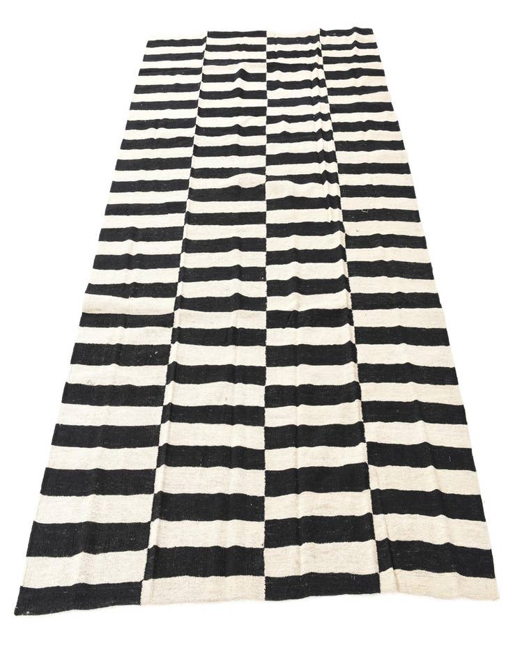 Detail image of  5' 10 x 7' 8  Hand Woven Kilim Modern Wool Rug