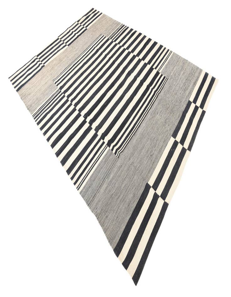 Detail image of  6' 10 x 9' 8  Hand Woven Kilim Modern Wool Rug