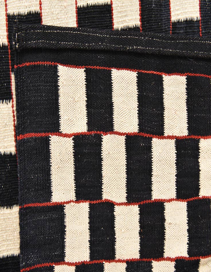 Detail image of  8' 3 x 9' 5  Hand Woven Kilim Modern Wool Rug