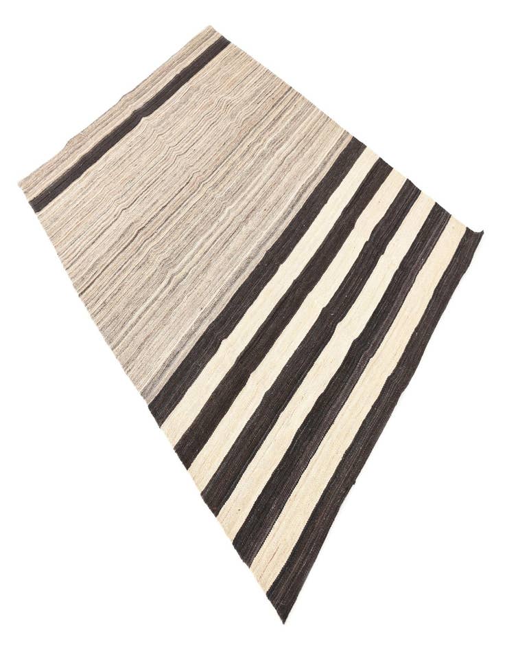 Detail image of  4' 2 x 5' 10  Hand Woven Kilim Modern Wool Rug