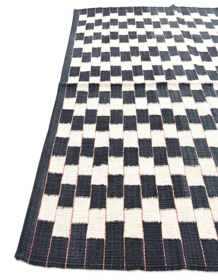 Detail image of  4' 5 x 5' 10  Hand Woven Kilim Modern Wool Rug