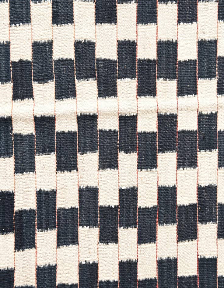Detail image of  4' 5 x 5' 10  Hand Woven Kilim Modern Wool Rug