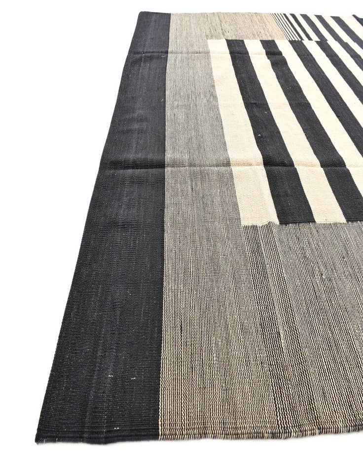 Detail image of  7' x 9' 9  Hand Woven Kilim Modern Wool Rug