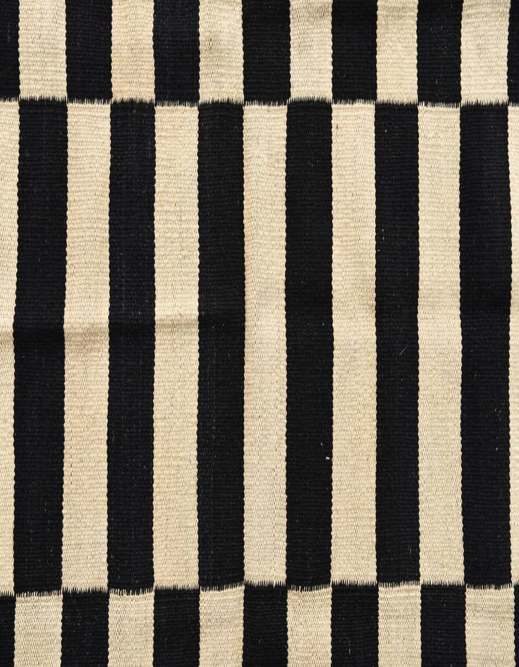 Detail image of  3' 4 x 4' 10  Hand Woven Kilim Modern Wool Rug