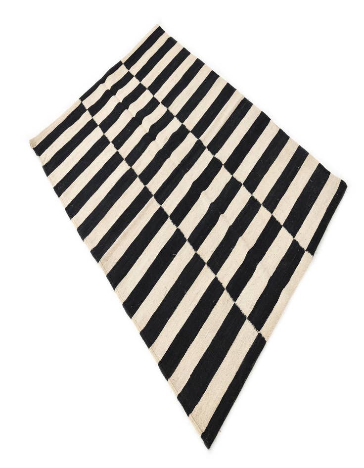 Detail image of  3' 4 x 4' 9  Hand Woven Kilim Modern Wool Rug