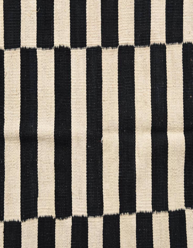 Detail image of  3' 4 x 4' 9  Hand Woven Kilim Modern Wool Rug