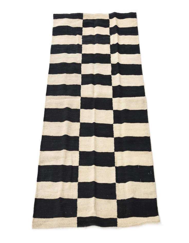 Detail image of  2' 8 x 3' 10  Hand Woven Kilim Modern Wool Rug