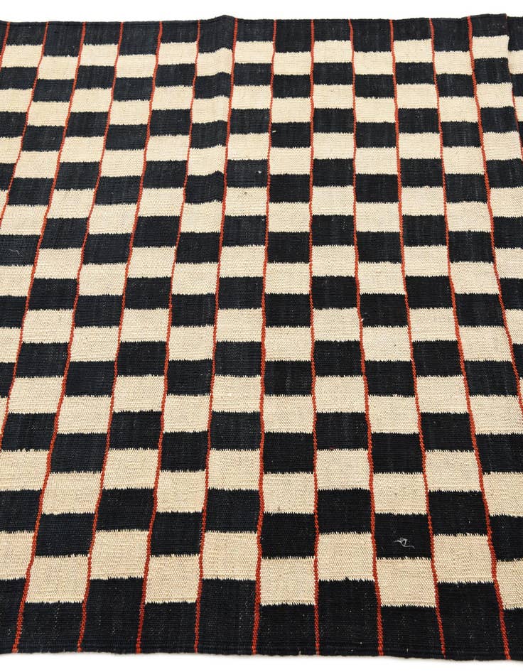 Detail image of  4' 2 x 5' 9  Hand Woven Kilim Modern Wool Rug