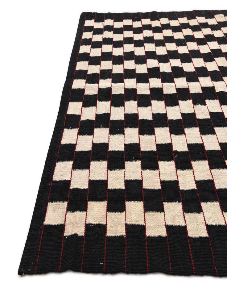 Detail image of  4' 1 x 5' 10  Hand Woven Kilim Modern Wool Rug