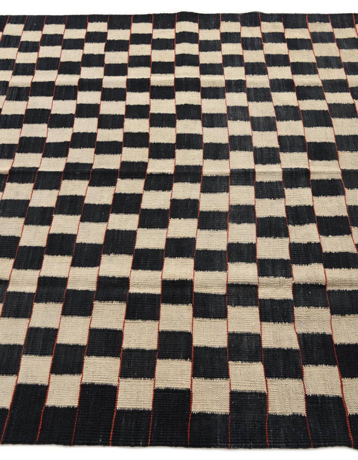 Detail image of  4' 11 x 6' 3  Hand Woven Kilim Modern Wool Rug