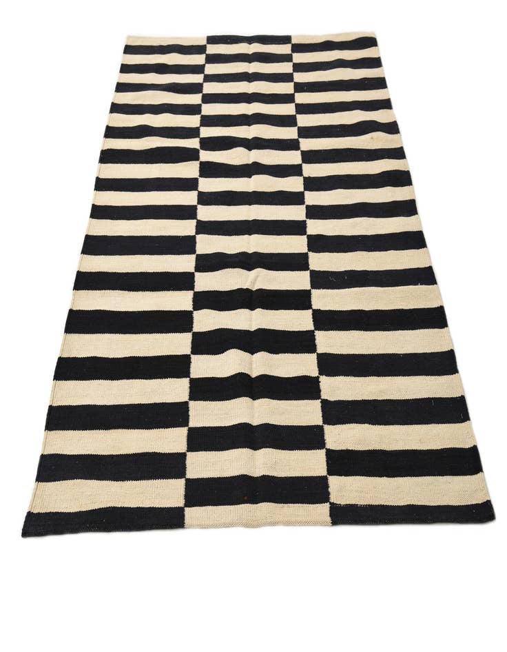 Detail image of  4' 2 x 6'  Hand Woven Kilim Modern Wool Rug