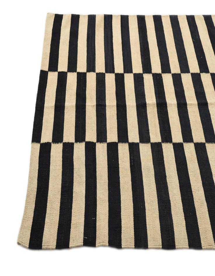 Detail image of  3' 4 x 4' 10  Hand Woven Kilim Modern Wool Rug