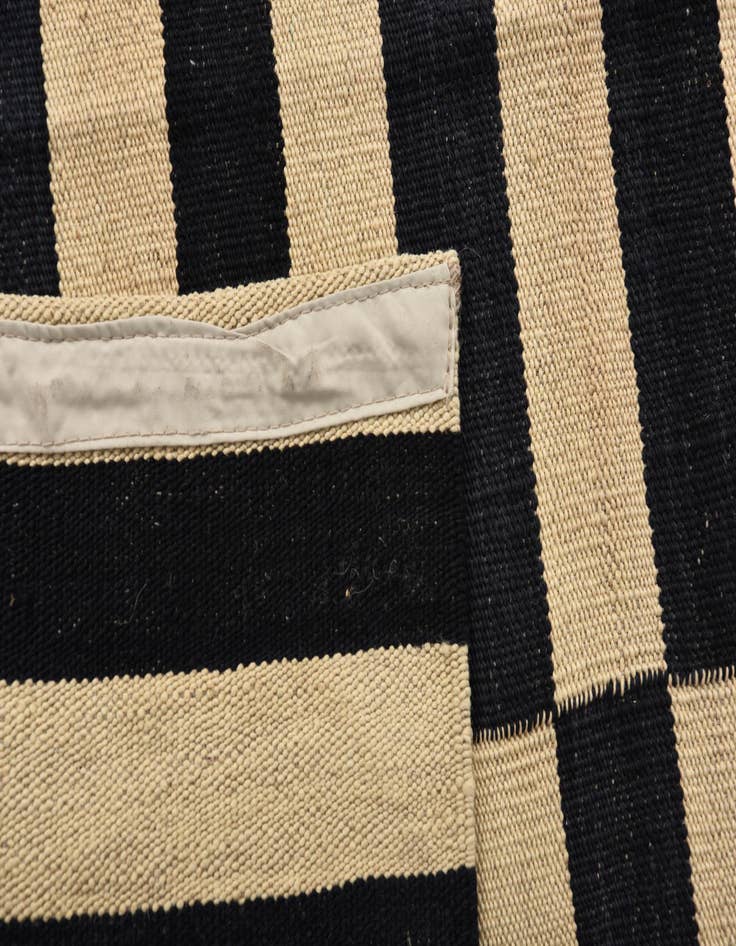 Detail image of  3' 4 x 4' 10  Hand Woven Kilim Modern Wool Rug