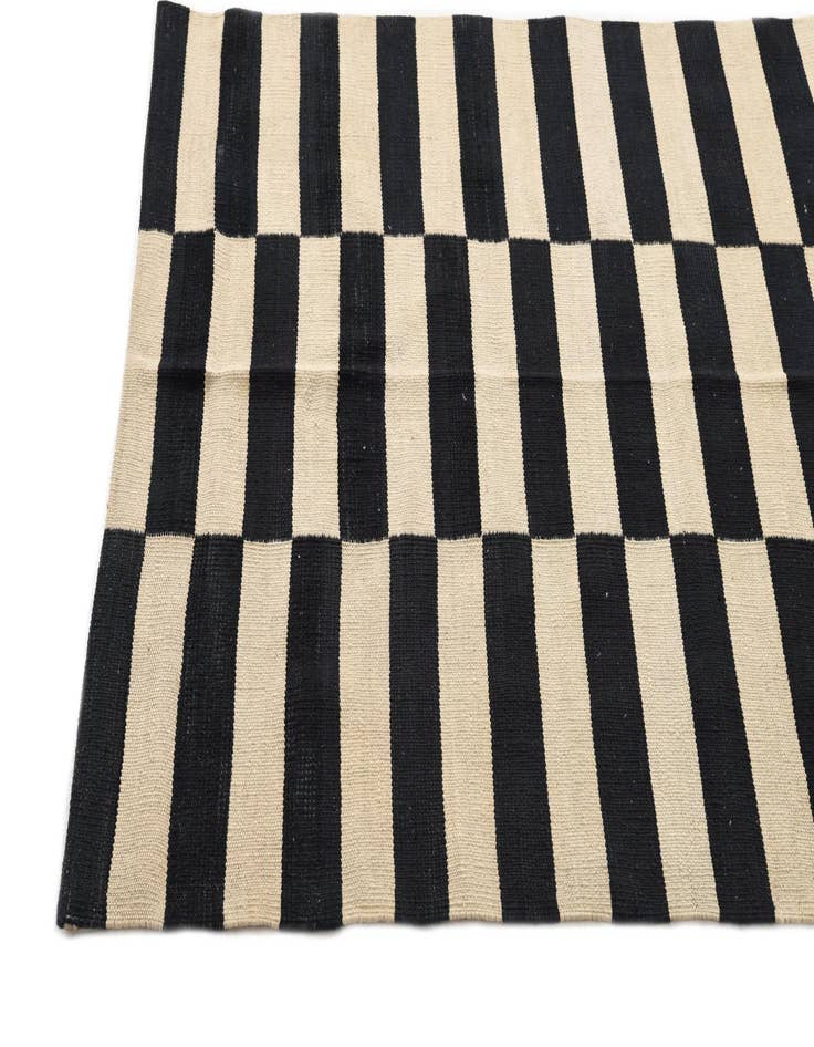 Detail image of  3' 3 x 4' 11  Hand Woven Kilim Modern Wool Rug