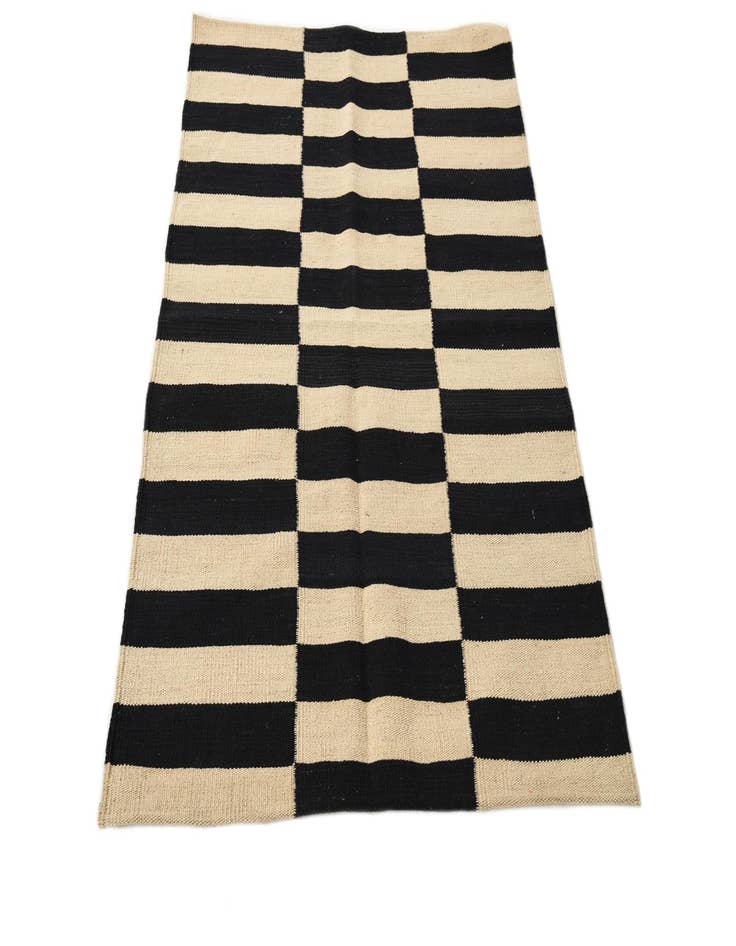 Detail image of  2' 8 x 3' 10  Hand Woven Kilim Modern Wool Rug