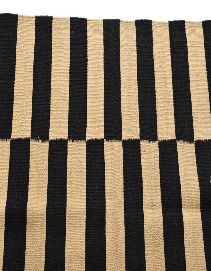 Detail image of  2' 8 x 3' 11  Hand Woven Kilim Modern Wool Rug