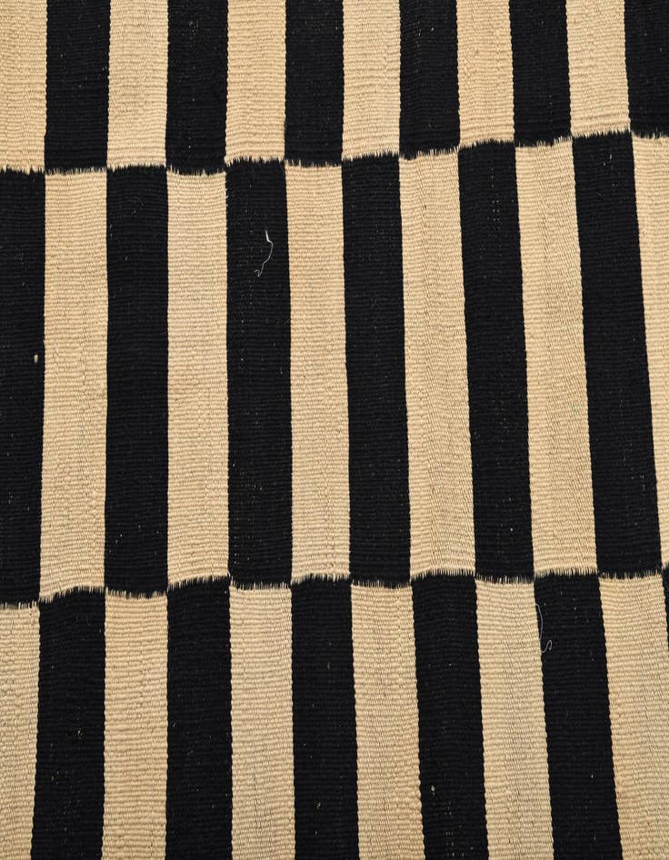 Detail image of  2' 8 x 3' 11  Hand Woven Kilim Modern Wool Rug