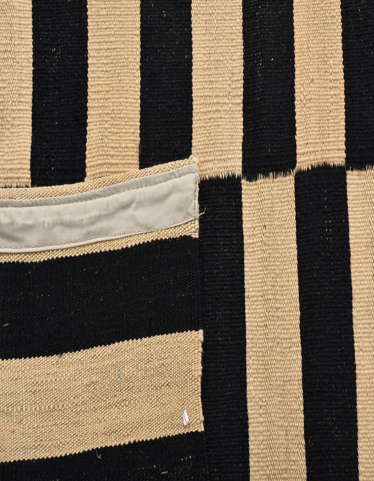 Detail image of  2' 8 x 3' 11  Hand Woven Kilim Modern Wool Rug