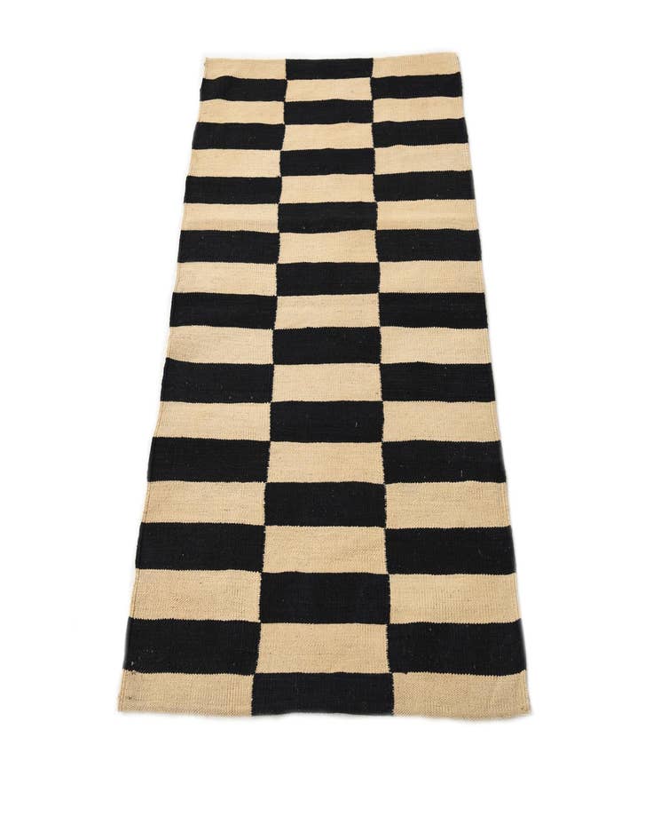 Detail image of  2' 8 x 3' 10  Hand Woven Kilim Modern Wool Rug