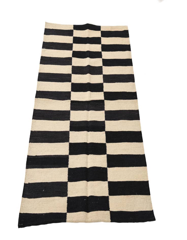 Detail image of  2' 7 x 3' 10  Hand Woven Kilim Modern Wool Rug