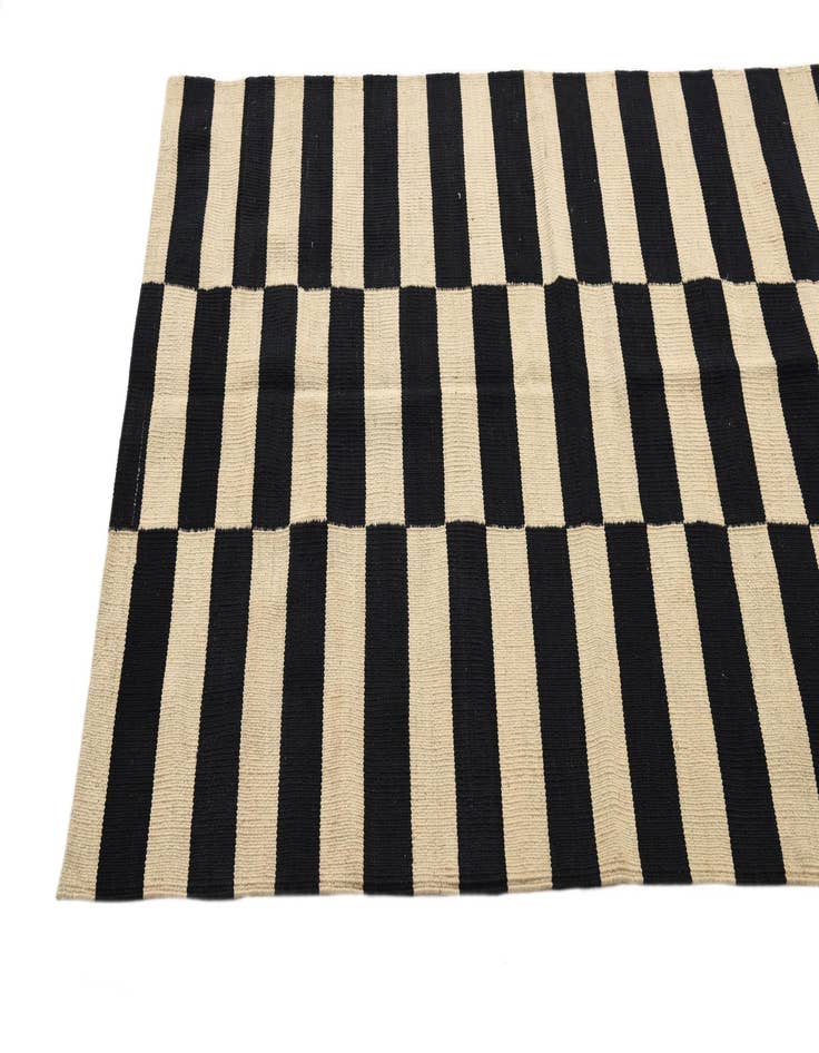 Detail image of  3' 4 x 4' 11  Hand Woven Kilim Modern Wool Rug