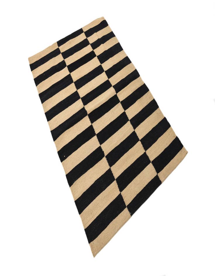 Detail image of  2' 7 x 4'  Hand Woven Kilim Modern Wool Rug